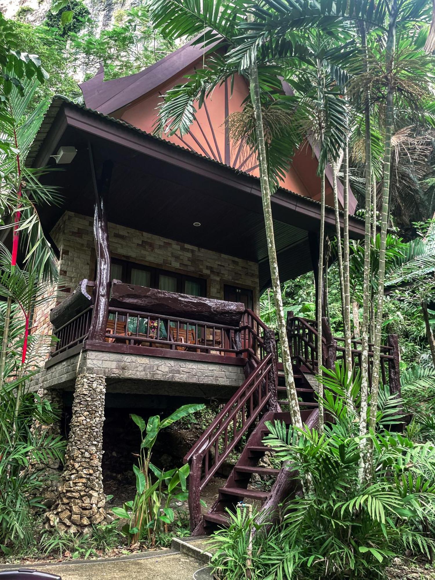 The Vatika Resort And Spa Ao Nang Екстер'єр фото