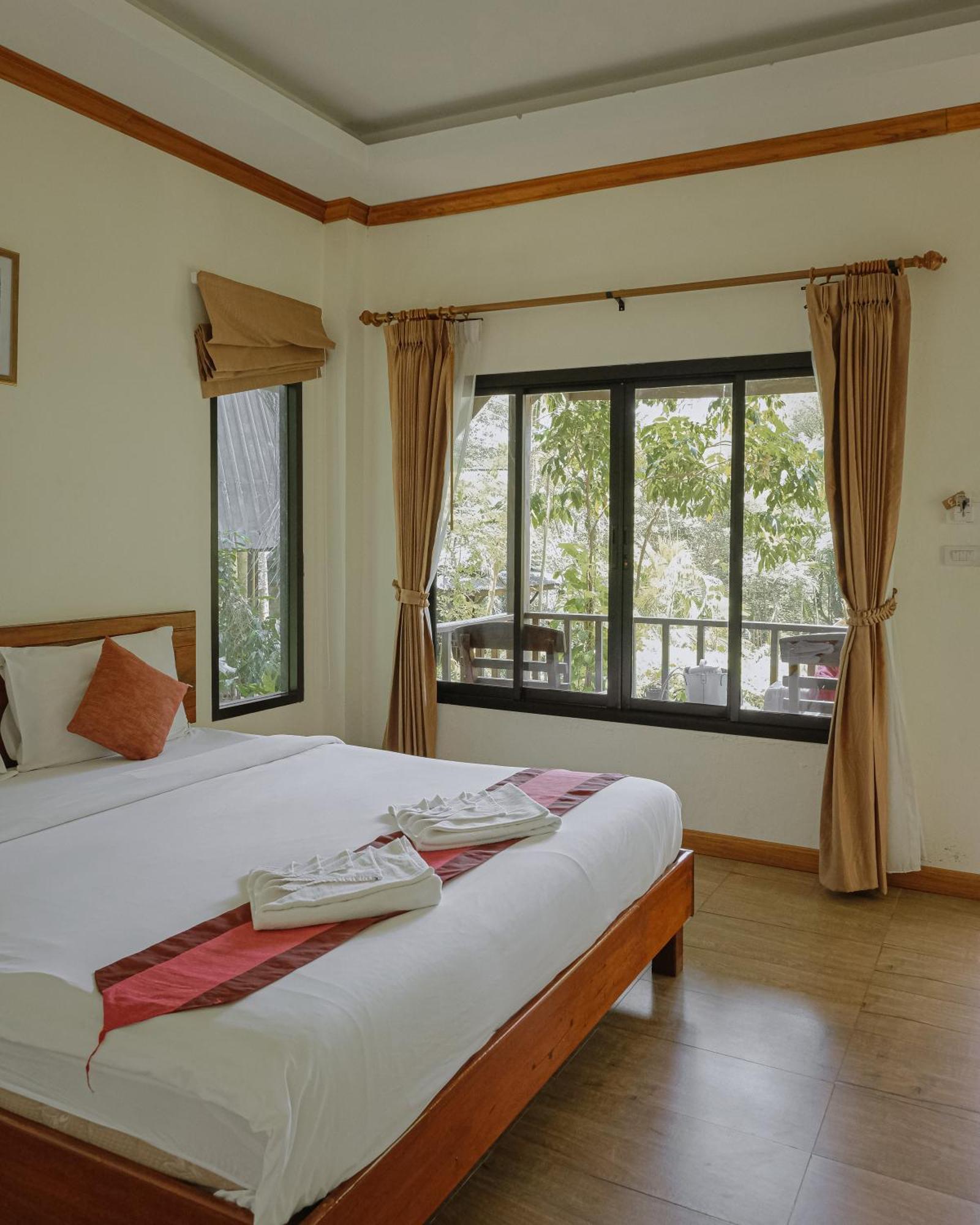 The Vatika Resort And Spa Ao Nang Екстер'єр фото