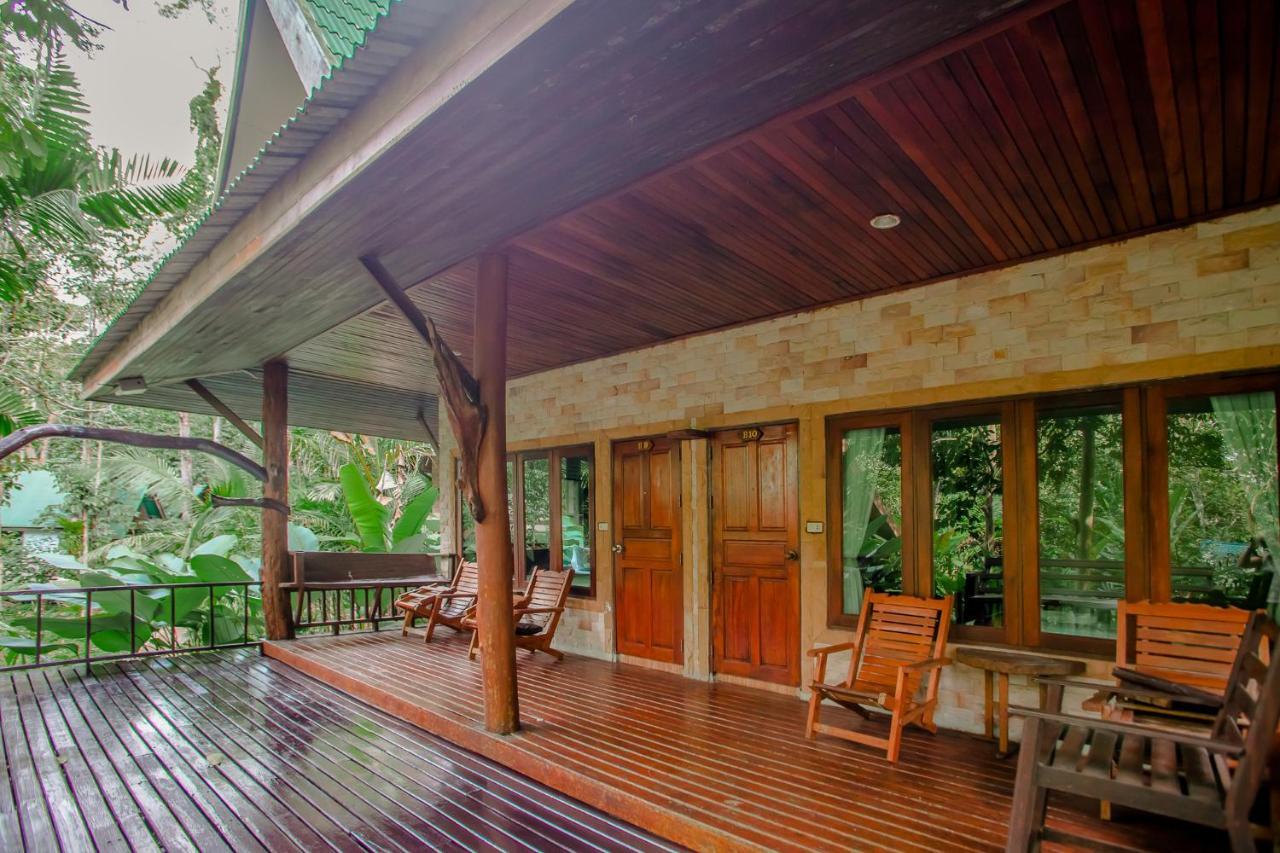The Vatika Resort And Spa Ao Nang Екстер'єр фото