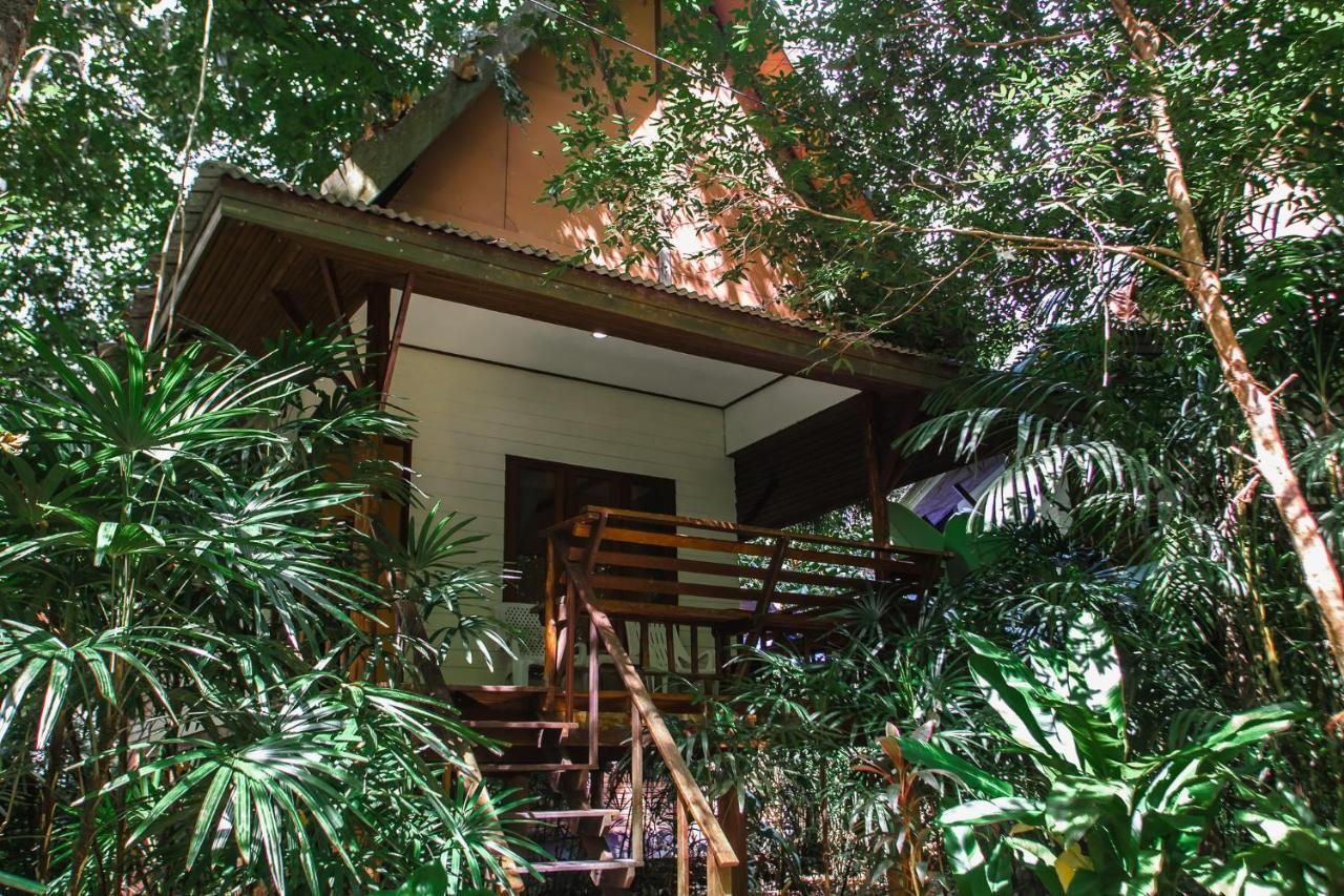 The Vatika Resort And Spa Ao Nang Екстер'єр фото