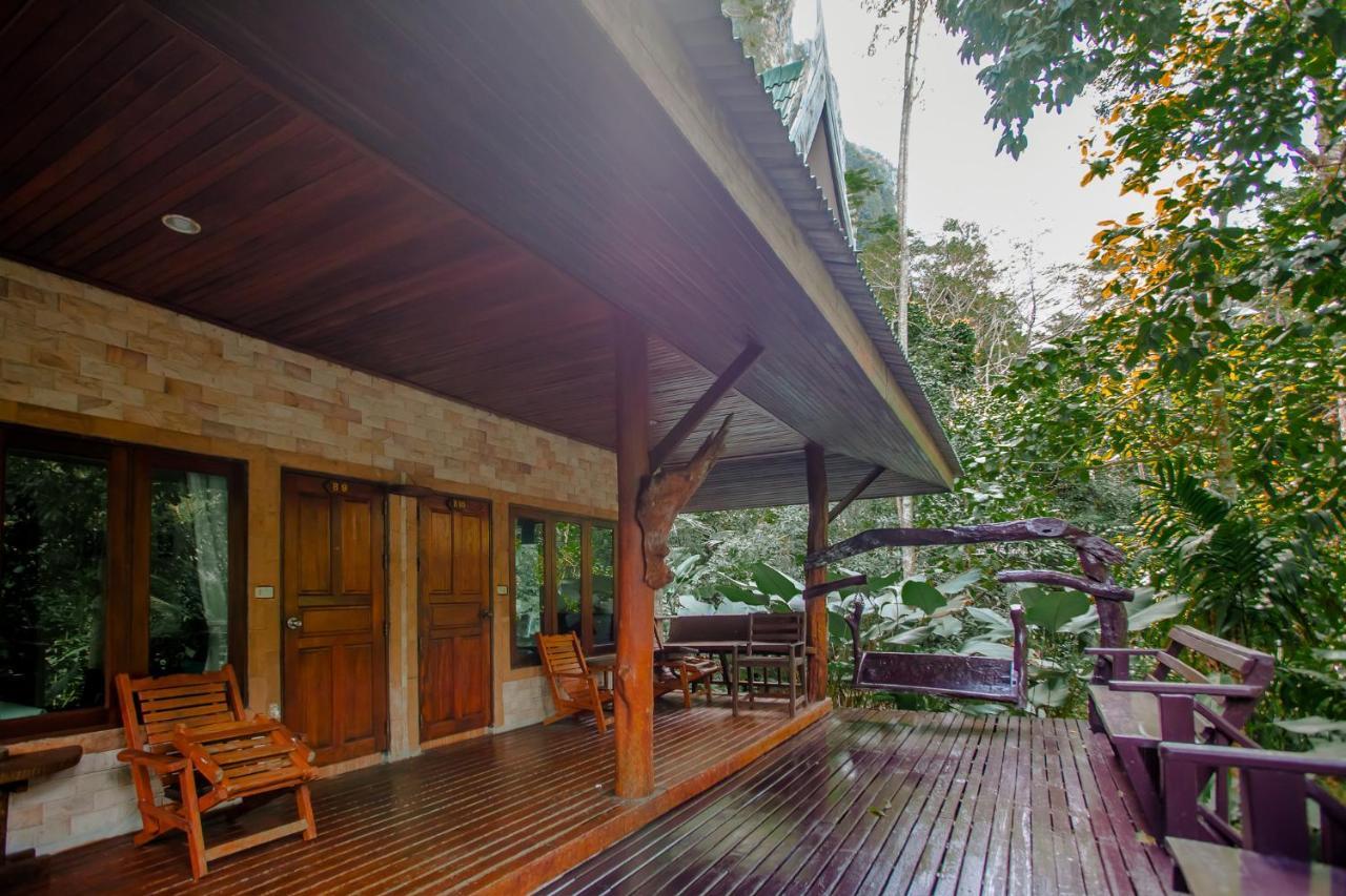 The Vatika Resort And Spa Ao Nang Екстер'єр фото
